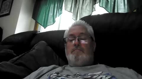 Snapshot of part86 chatting on 02.16.25 part86 online show from 02.16.25