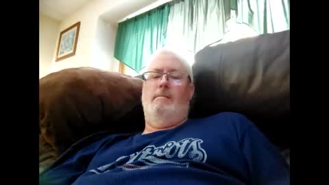 Snapshot of part86 chatting on 02.23.25 part86 online show from 02.23.25