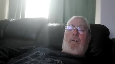 Snapshot of part86 chatting on 03.22.26 part86 online show from 03.22.26