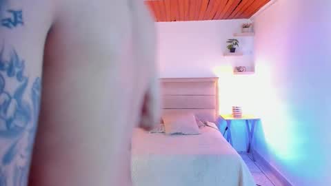 Snapshot of party_wallen chatting on 11.15.25 Andres Nataly Clarck And Paco online show from 11.15.25