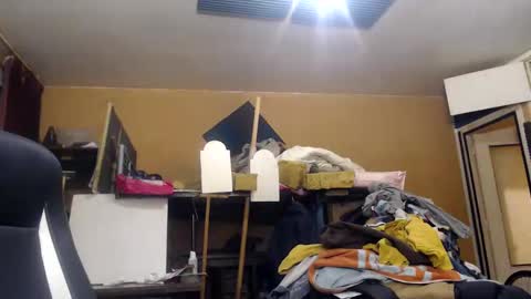 pascal88881 online show from 12.15.24