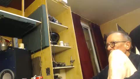 pascal88881 online show from 02.27.25