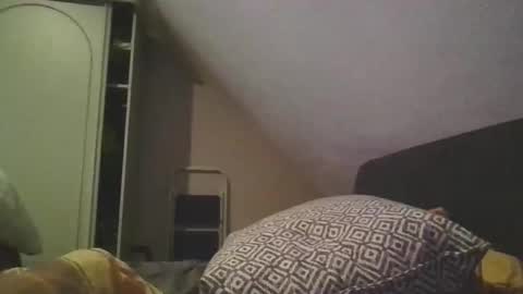 Snapshot of pascalgeil87 chatting on 04.19.26 pascalgeil87 online show from 04.19.26