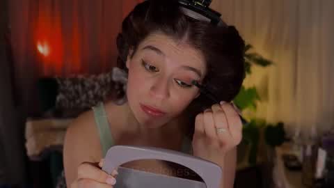 Call me Miss Alice Careful Passion Queen online show from 10.18.25