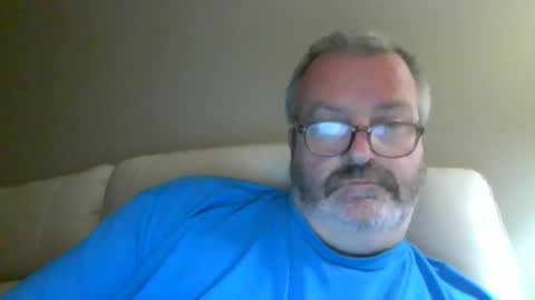 passporttraveler1 online show from 09.19.25