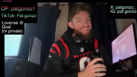 Snapshot of patcums chatting on 11.23.25 patcums online show from 11.23.25