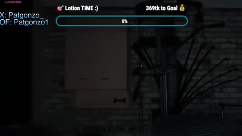 Snapshot of patcums chatting on 11.30.25 patcums online show from 11.30.25