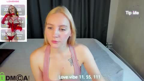 Snapshot of patr1cia_hart chatting on 10.08.25 patr1cia_hart online show from 10.08.25