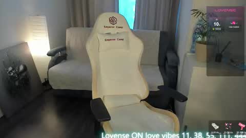 patricia_lions_ online show from 10.18.25