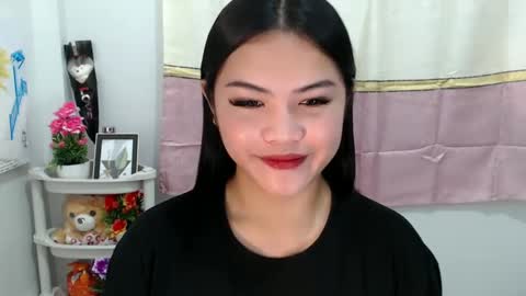Snapshot of patricia_sexslut chatting on 02.19.25 Patricia online show from 02.19.25