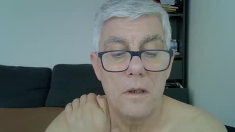 patrick5275 online show from 12.22.24