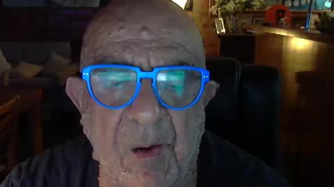 Snapshot of patvac chatting on 12.27.24 patvac online show from 12.27.24