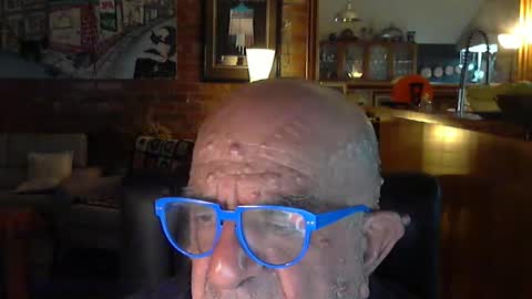 Snapshot of patvac chatting on 01.09.25 patvac online show from 01.09.25