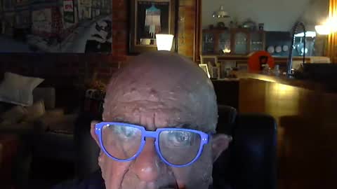 Snapshot of patvac chatting on 01.19.25 patvac online show from 01.19.25