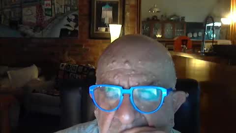 Snapshot of patvac chatting on 01.20.25 patvac online show from 01.20.25