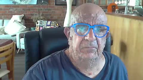 Snapshot of patvac chatting on 02.04.25 patvac online show from 02.04.25