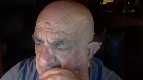 Snapshot of patvac chatting on 02.10.25 patvac online show from 02.10.25