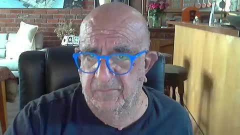 Snapshot of patvac chatting on 03.02.25 patvac online show from 03.02.25