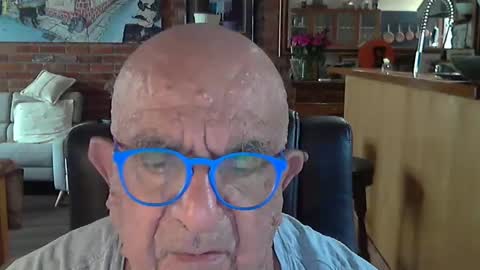 Snapshot of patvac chatting on 03.05.25 patvac online show from 03.05.25