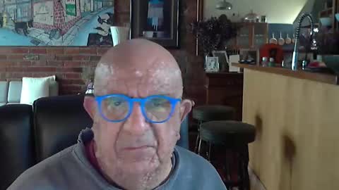 Snapshot of patvac chatting on 09.09.25 patvac online show from 09.09.25