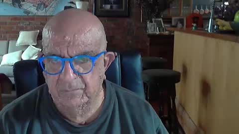 Snapshot of patvac chatting on 10.03.25 patvac online show from 10.03.25