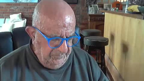 Snapshot of patvac chatting on 10.17.25 patvac online show from 10.17.25