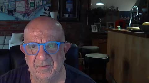 Snapshot of patvac chatting on 11.03.25 patvac online show from 11.03.25