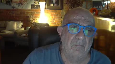 Snapshot of patvac chatting on 11.29.25 patvac online show from 11.29.25