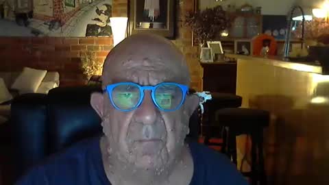 Snapshot of patvac chatting on 12.05.25 patvac online show from 12.05.25