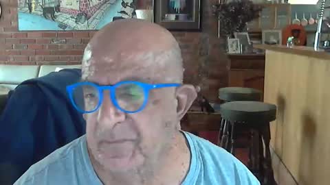 Snapshot of patvac chatting on 12.13.25 patvac online show from 12.13.25