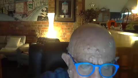 Snapshot of patvac chatting on 12.18.25 patvac online show from 12.18.25