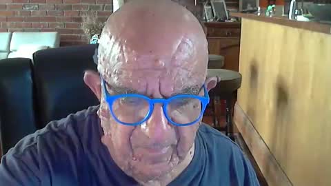 Snapshot of patvac chatting on 02.18.26 patvac online show from 02.18.26