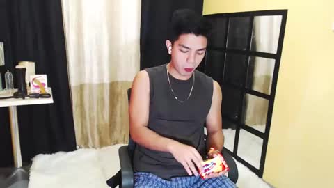 Snapshot of paul968323 chatting on 03.15.26 MrBigPaul online show from 03.15.26