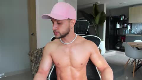 Snapshot of paul_reyborg chatting on 02.08.26 Paul online show from 02.08.26