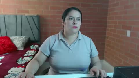 paula__117 online show from 04.01.26