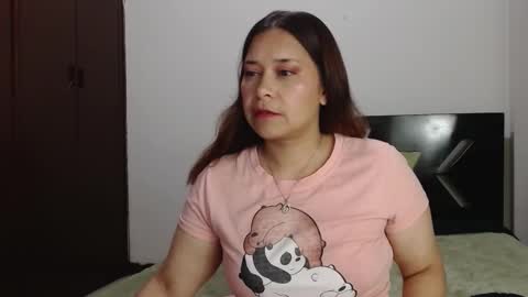 Snapshot of paula_anderson chatting on 02.06.26 PAULA online show from 02.06.26