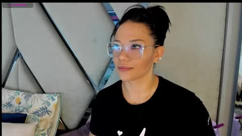 Paula online show from 02.17.25