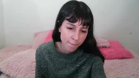 Snapshot of paulainblue chatting on 02.11.25   online show from 02.11.25