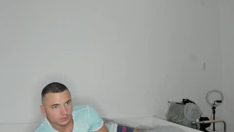 Snapshot of paulblack021 chatting on 11.11.25 paulblack021 online show from 11.11.25