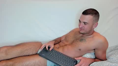 Snapshot of paulblack021 chatting on 11.13.25 paulblack021 online show from 11.13.25