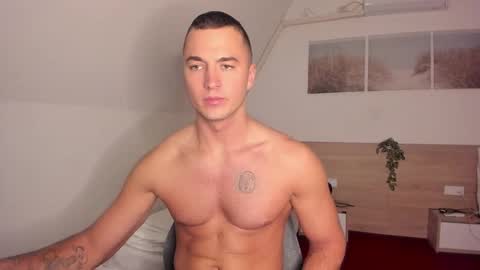 Snapshot of paulblack021 chatting on 11.28.25 paulblack021 online show from 11.28.25