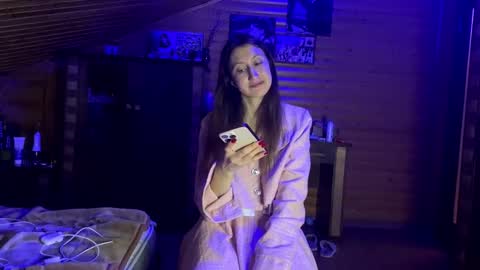 Snapshot of paulenecraze chatting on 10.04.25 Ashley Cooper online show from 10.04.25