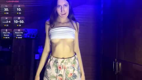 Snapshot of paulenecraze chatting on 10.18.25 Ashley Cooper online show from 10.18.25