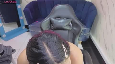 Live 800am 200pm COLOMBIAN HOUR online show from 11.25.25