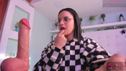 paulha_miller online show from 11.04.25