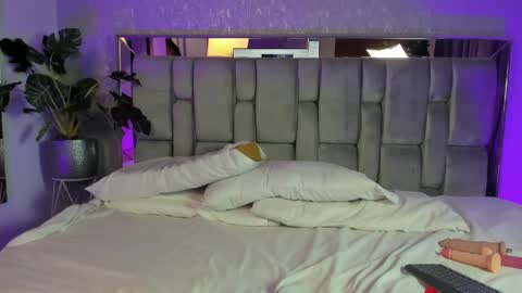 Snapshot of pauliinalopez chatting on 03.26.26 PAULINA online show from 03.26.26