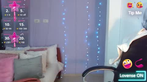 paulina online show from 11.25.25