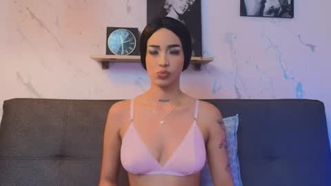 Snapshot of paulina_lopezz chatting on 07.13.26 PAULINA online show from 07.13.26