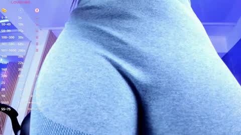 Snapshot of paulina_sweett chatting on 10.23.25 Paulina online show from 10.23.25