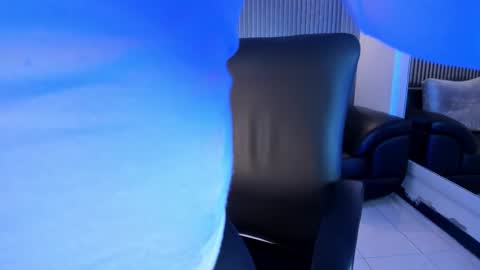 Snapshot of paulina_sweett chatting on 10.25.25 Paulina online show from 10.25.25